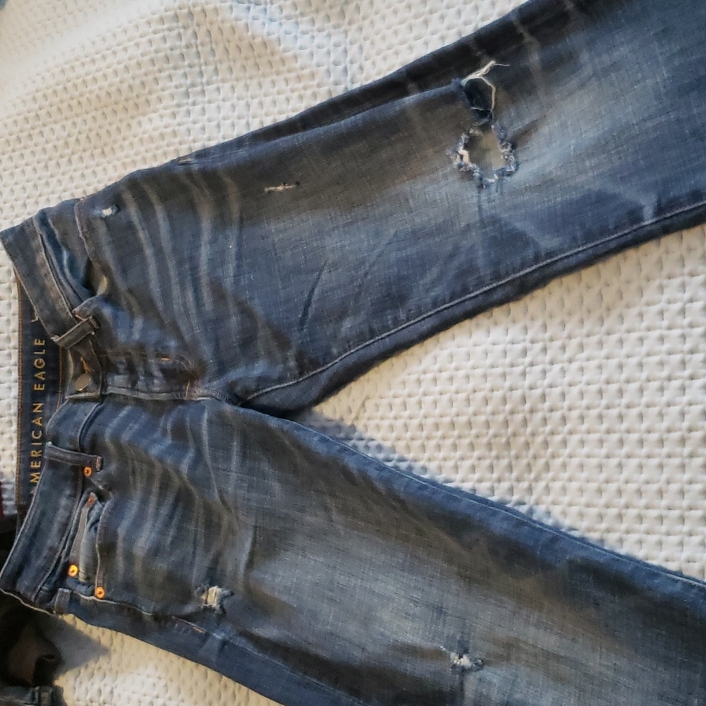 2 pair American Eagle jeans